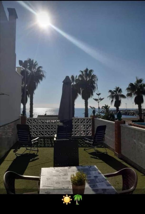 Villa Brisas Del Mar Caleta De Velez Exterior foto